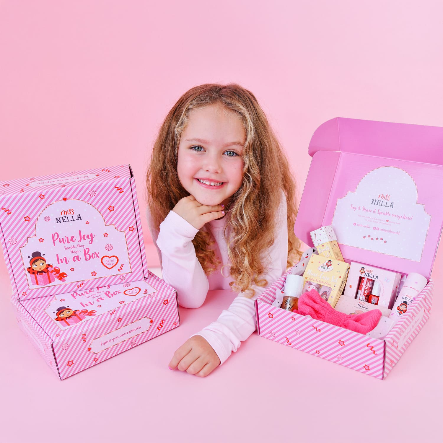 Miss Nella Gift Box