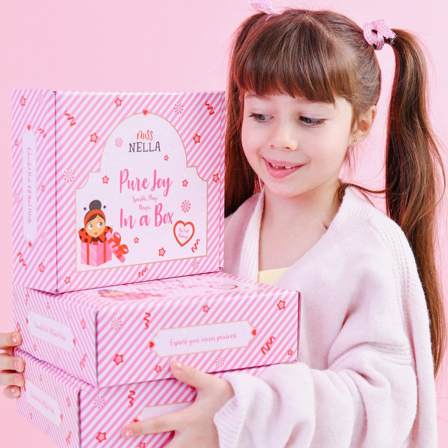 Miss Nella Gift Box