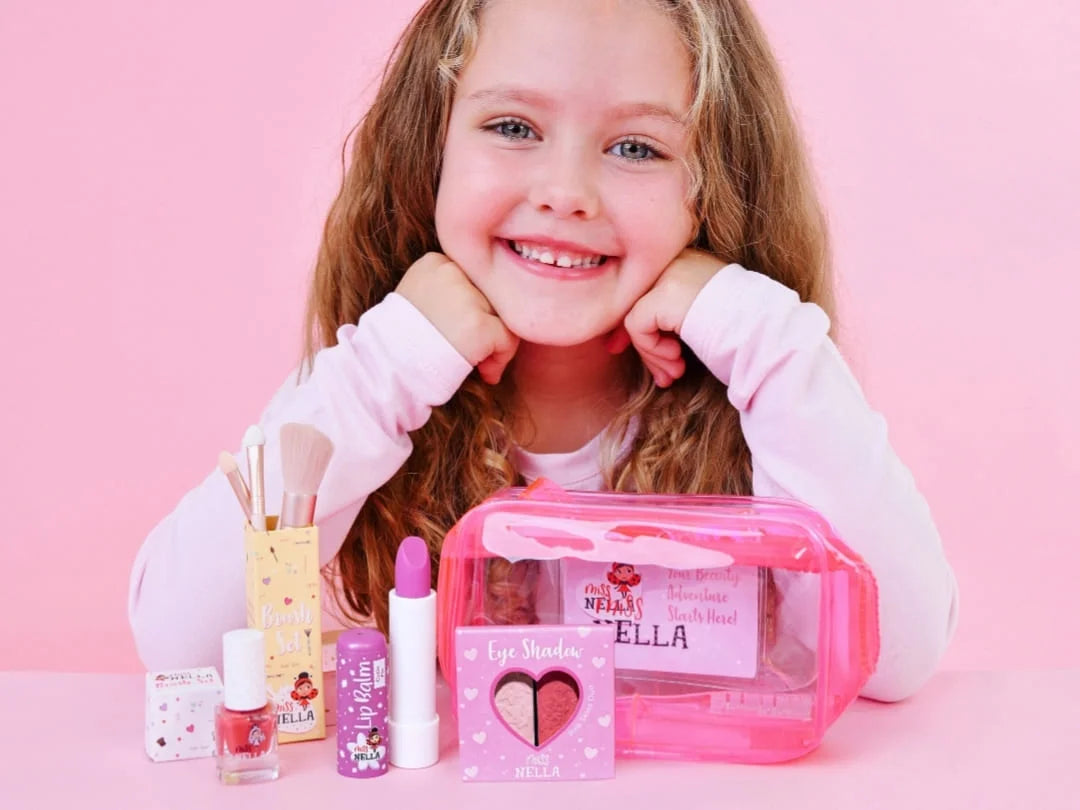 Made by parents. </br>Loved by little beauty fans.